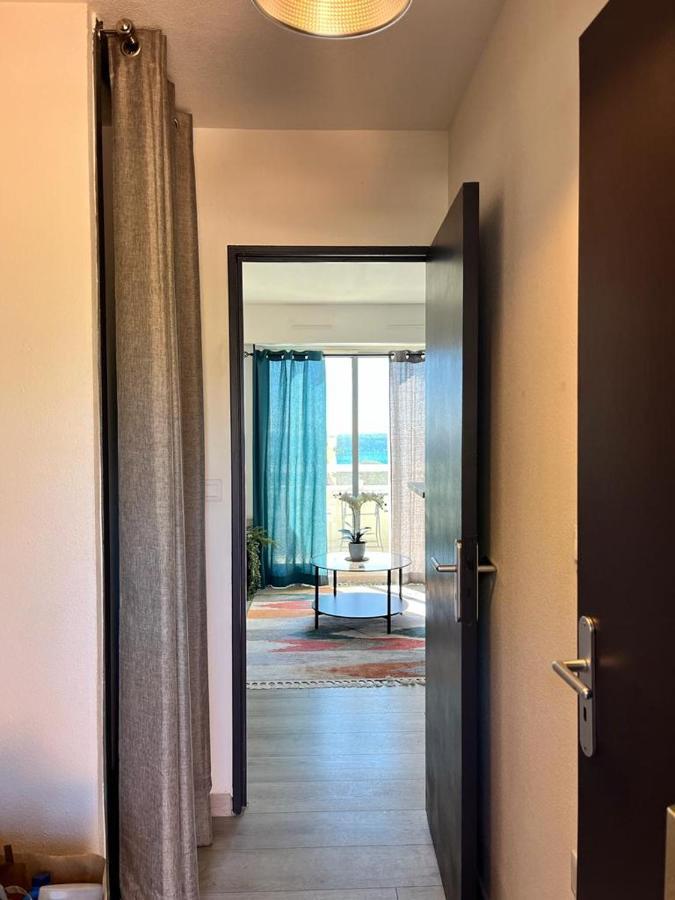 Studio La Baie Des Anges Apartment La Ciotat Exterior photo